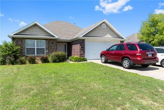 3154 Rosemary Ave, Springdale, AR 72764