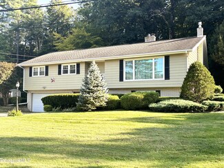 36 Pinehill Terrace, North Adams, MA 01247