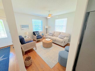 32 41st Ave, Isle of Palms, SC 29451