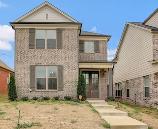 10167 Macon Rd, Cordova, TN 38016