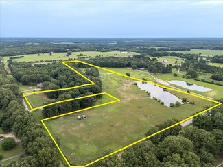 4525 Mebane Rd, Oakland, TN 38060