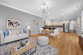 2739 Allen Ave, Saint Louis, MO 63104