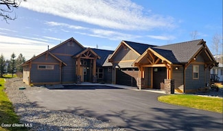 312 Mill Rd, Dover, ID 83825