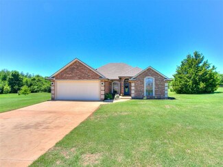 918 County Street 2932, Tuttle, OK 73089