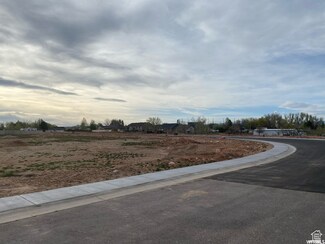 1162 W Grayhawk Loop Unit 28, Roosevelt, UT 84066