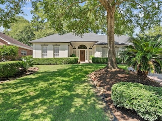 184 Springs Edge Dr, Montgomery, TX 77356