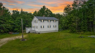 13 Richardsons Dr, Buckfield, ME 04220