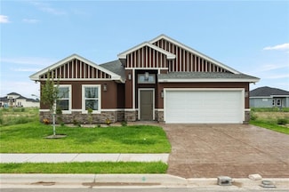 1010 Azalea St, Mission, TX 78573