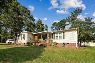 6824 Lucas St, Falcon, NC 28344