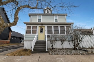 209 E 3rd St, Marshfield, WI 54449
