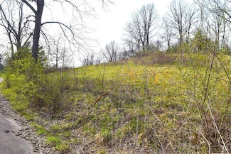 17078 Pine Hill Rd, Metamora, IN 47030