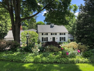 31 Selleck Place, New Canaan, CT 06840