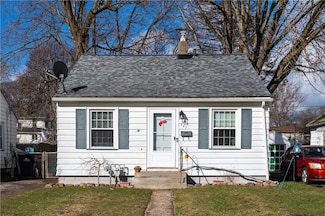 267 Oakwood Rd, Rochester, NY 14616