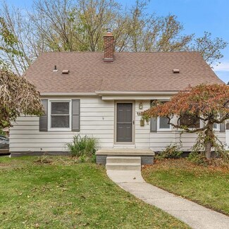 1542 Catalpa Dr, Berkley, MI 48072