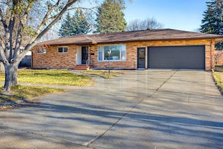 1708 3rd St S, Moorhead, MN 56560