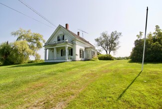 333 Solon Rd, North Anson, ME 04958