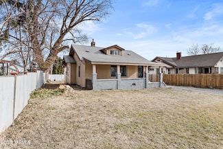 1009 S 21st Ave, Yakima, WA 98902