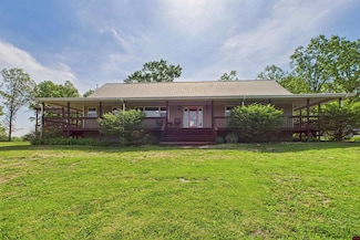 1974 Country View Rd, Salem, AR 72576