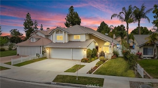 1283 Regent Cir, Corona, CA 92882
