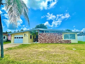 6820 Bay St, Saint Pete Beach, FL 33706