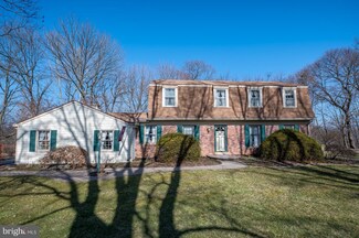 7 Limekiln Dr, Malvern, PA 19355