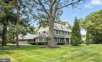 1105 Golf Rd, Cinnaminson, NJ 08077