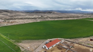 121 Allen Ln, Antimony, UT 84712