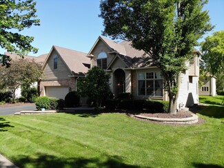 2235 Sisters Ave, Naperville, IL 60564