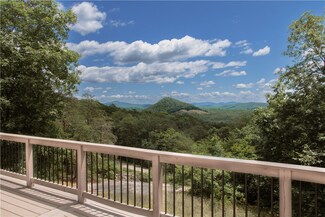 106 Springwood Dr, Pickens, SC 29671