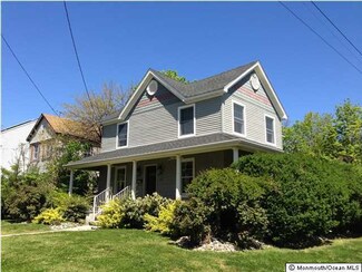 20 South Ave, Atlantic Highlands, NJ 07716