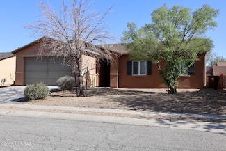 8361 W Screech Owl Dr, Tucson, AZ 85757