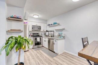 5300 E Cherry Creek Dr S Unit 804, Denver, CO 80246