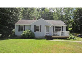885 Center Rd, Lyndeborough, NH 03082