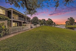 13725 Juniper Blossom Dr Unit 201, Tampa, FL 33618