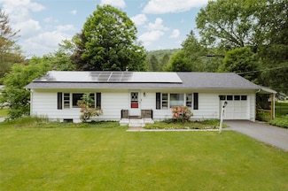 127 Rockland Rd, Roscoe, NY 12776