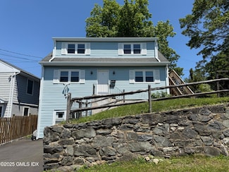2 Capalbo Place Unit 2nd Floor, Cos Cob, CT 06807