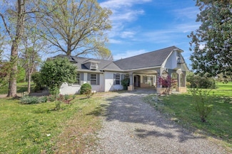 201 Blythe Ferry Rd NE, Cleveland, TN 37312
