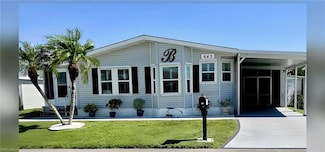 643 Schooner St, North Port, FL 34287