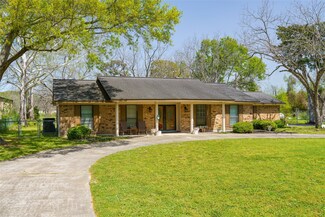 15702 Mccearley Dr, Cypress, TX 77429