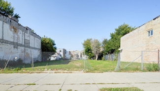 2906 W Madison St, Chicago, IL 60612