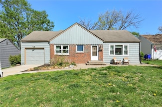 6605 W 73rd St, Overland Park, KS 66204
