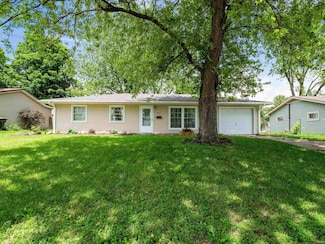 127 S Park Ln, Butler, IN 46721