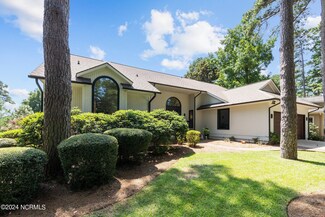 40 Hillcrest Rd, Pinehurst, NC 28374
