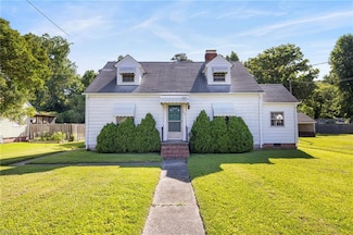 1132 Proctor St, Suffolk, VA 23434