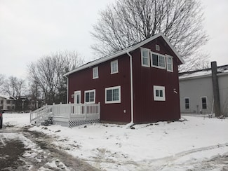 227 S Main St, Kent City, MI 49330