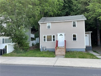 64 Wawayanda Ave, Middletown, NY 10940