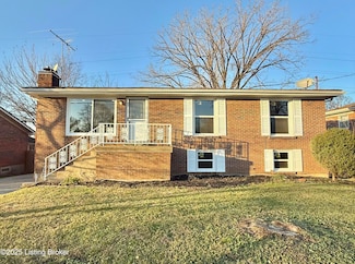 6105 Rocky Mountain Dr, Louisville, KY 40219