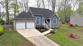 112 Weaver St, Randleman, NC 27317