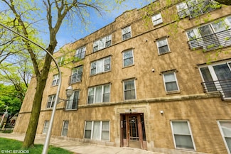 2556 W Rosemont Ave Unit 1, Chicago, IL 60659