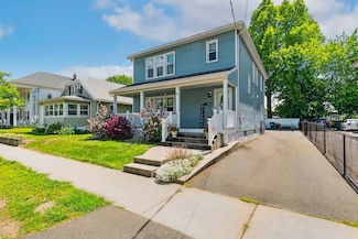 63 Beverly St, Chicopee, MA 01013